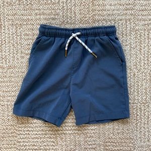 Vineyard Vines boys jetty shorts